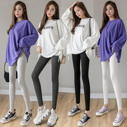 【时尚百搭，舒适透气】秋天来临，莫代尔九分打底裤女出击！外穿新款灰色大码，加肥加大显瘦紧身裤，不用愁困扰衣橱，一条就能轻松驾驭各种场合。快来选购吧！ 商品图0