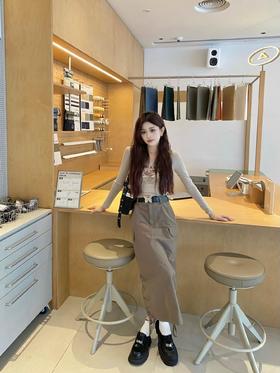 跟姐妹见面就爱穿些轻松、时髦的