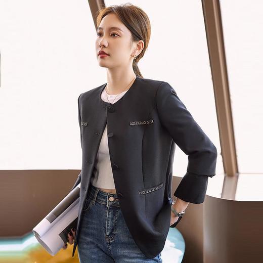 娜璐多 米白色法式套装裙女2023秋季新款轻奢小香风外套中长半身裙两件套 商品图1