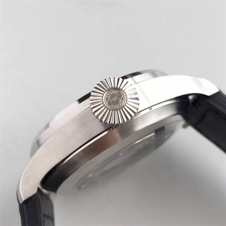 ZF厂万国大飞小王子v2版复刻表深度评测