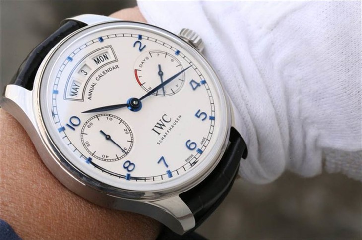 ZF厂万国葡七万年历复刻表深度评测