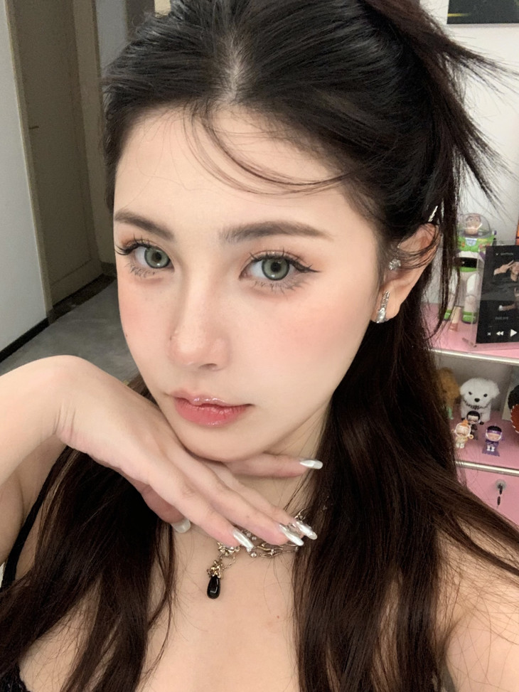 SERLTYCA 年抛隐形眼镜 心动湖 14.2mm 1副/2片 左右度数可不同 - VVCON美瞳商城