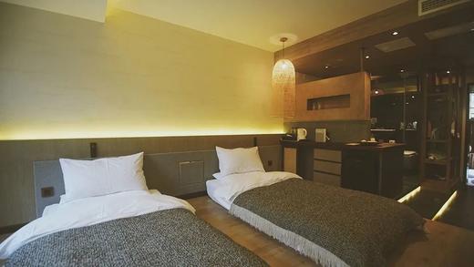 双11特惠【青城山·坐忘森林】799元享和式榻榻米房+每日定制双人早餐+星辰汤温泉+早中晚酒店公开课体验，有效期-2024.12.29 商品图4