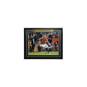 收藏系列  足球球星16寸 亲笔签名照片 德罗巴 费尔南多托雷斯  因扎吉 伊涅斯塔  梅西 贝尔 布冯 皮尔洛 圣卡西 卡塞米罗 莫德里奇