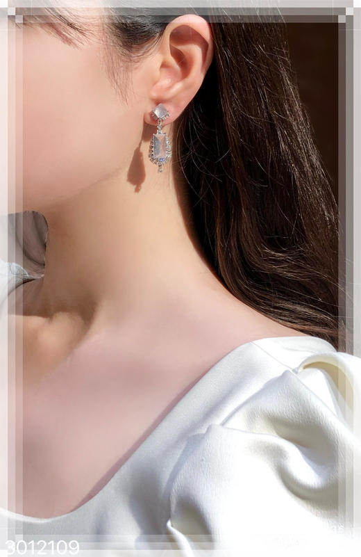 3012109，无事牌耳坠。具体价格微信咨询 商品图4