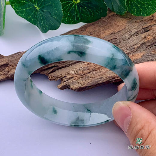 派瑞翡翠 翡翠手镯 糯种 飘花 商品图2