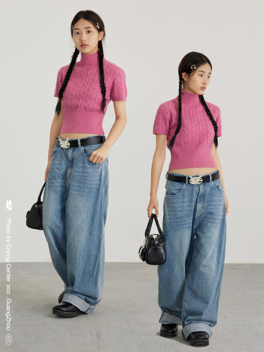 CryingCenter 燕麦色莓粉气质辣妹高领短袖麻花短款毛衣 哭喊中心 商品图1