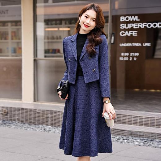 娜璐多 小香风套装女日常通勤2023新款高级感短款西装秋季两件套装裙气质 商品图1