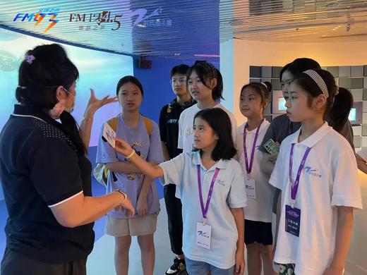 国庆 “Z时代星主播 · 遇见新加坡”中外交流团预定 商品图1