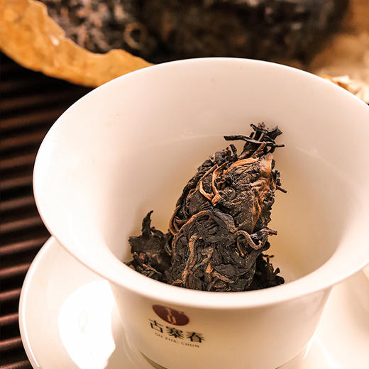 【临毫沱茶】2004年头春冰岛茶勐海干仓陈华19年临沧茶厂出品骄傲之作获奖无数高额补贴助力周年庆市面买不到的真年份冰岛茶100克/沱 120沱/件 商品图9