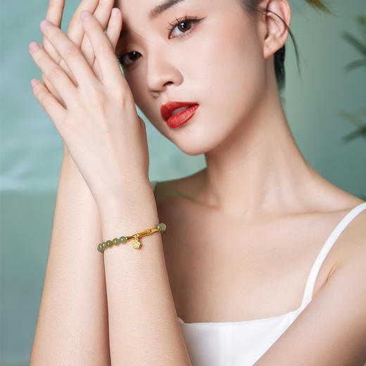 周六福金镶玉暴富字金牌手串女士黄金和田青玉手链送女友礼物 商品图4