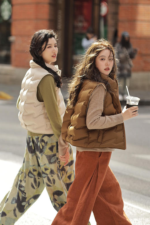 绽放754朵/甜心羽绒马甲95%波兰白鹅绒插袋2023新款百搭羽绒背心 商品图4