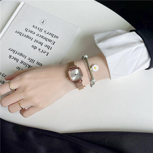 冷淡风 【复古方形小表盘】法国小众手表 简约时尚气质款   ins风 商品图2