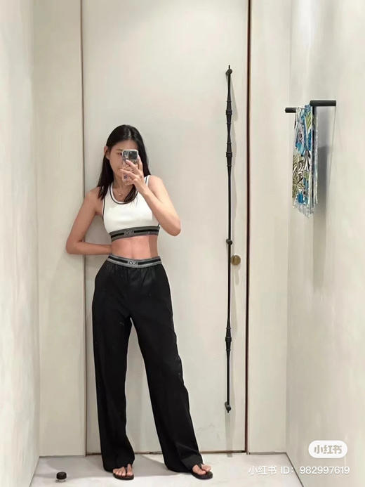 413-4 纯圆正 25升级新款 Lew松紧字母织带 精纺羊毛 阔腿长裤 我穿L 商品图5