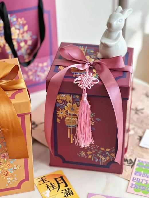 新中式 鲜花&月饼国风礼盒 商品图0