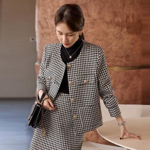 娜璐多 气质名媛小香风套装2023秋季新款港风复古粗花呢外套半身裙两件套 商品图3