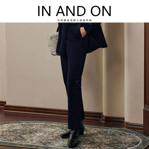 IN AND ON 灯芯绒显瘦休闲直筒裤 52610 商品图0