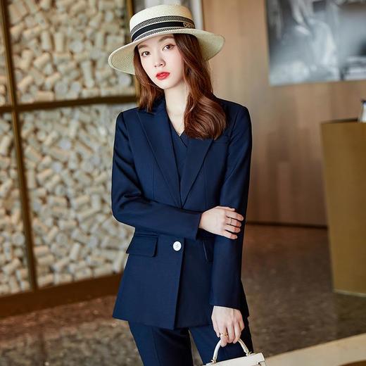 娜璐多 高级感炸街韩版西服洋气时尚职业装三件套女西装马甲女英伦风套装 商品图1