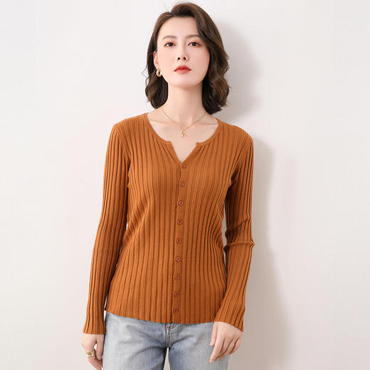 【春节不打烊】【法丝璐法式气质V领针织开衫】浓浓的法式气息😍早春值得入手❗某宝售价💰296，现团💰49  拿下高品质！ 商品图11