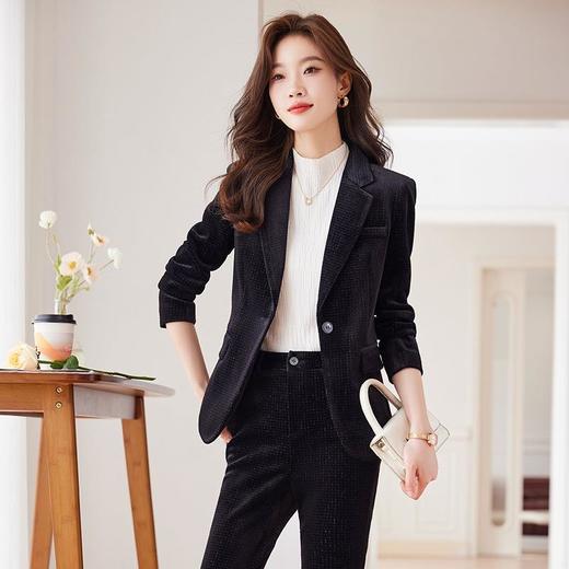 高端金丝绒西装套装两件套女秋季2023新款气质时尚微叭裤修身外套 商品图1