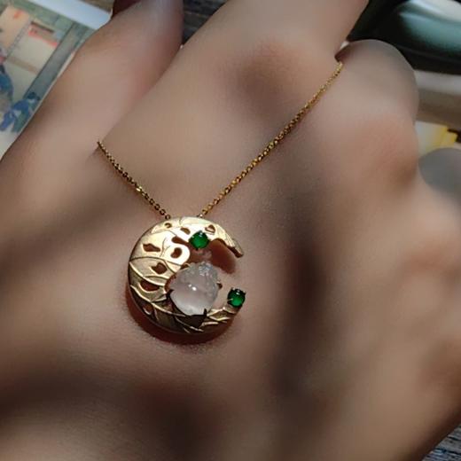 【童话】18k镶嵌翡翠项坠 商品图3