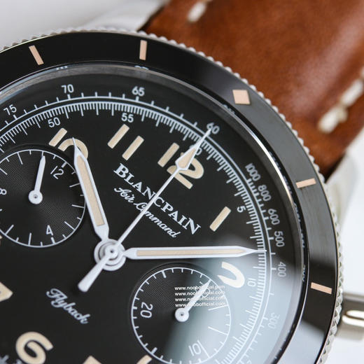 NOOB新品宝珀全新Ait Command空军司令系列AC02，极具传奇色彩的计时码表，新款空军司令在设计上忠于历史传统，并将上世纪50年代的复古风格和宝珀的高级制表工艺充分融合！ 商品图12