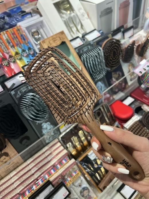 韩国YAO镂空按摩梳子 气囊气垫按摩头皮护理 不缠头发 商品图1