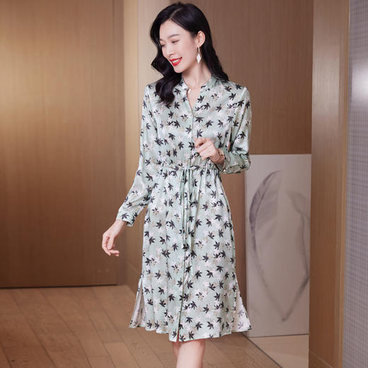 ASE-9516温柔风长袖真丝连衣裙春装女2023新款枫叶系带收腰显瘦桑蚕丝 商品图2