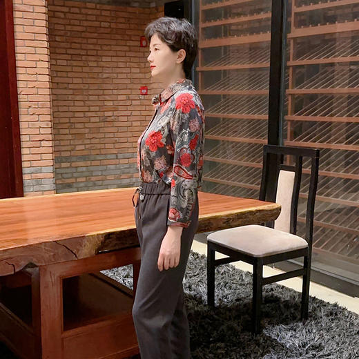 圣三利女装 新款优雅舒适针织提花图案衬衫SL1934112 商品图1