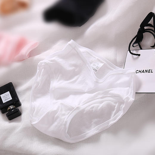 【活动商品，不退不换】舒适安心♥ 自带空调感的纯棉内裤 轻薄透气|吸湿排汗 婴儿棉纱材质 舒适触感 让你的每一寸肌肤 " 都因它而舒适 " 商品图9