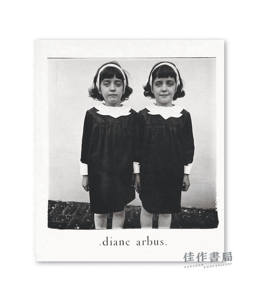 Diane Arbus: An Aperture Monograph : 50th Anniversary Edition / 黛安·阿勃斯：光圈专著：50周年纪念版 商品图0