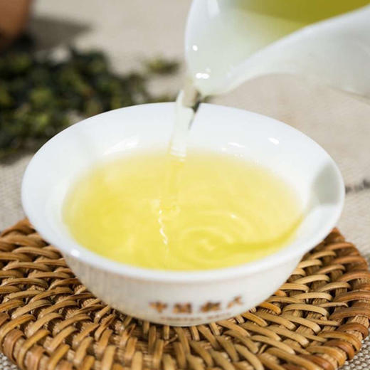 魏氏茶 尊皇1725 清香型铁观音 112g/罐 商品图3