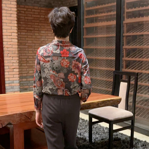 圣三利女装 新款优雅舒适针织提花图案衬衫SL1934112 商品图2