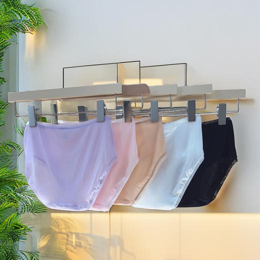 【活动商品，不退不换】舒适安心♥ 自带空调感的纯棉内裤 轻薄透气|吸湿排汗 婴儿棉纱材质 舒适触感 让你的每一寸肌肤 " 都因它而舒适 " 商品图1