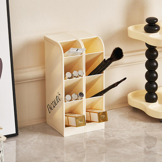 桌面文具收纳盒 商品图1