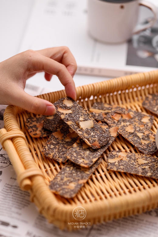 【奇亚籽椰椰脆片】⚠️前方高能~香香脆脆防暴食！ 米惦丨不含反式脂肪酸，0香精0色素0防腐剂❗ 🍪≥5%进口奇亚籽！高纤维高饱腹感！ 商品图1