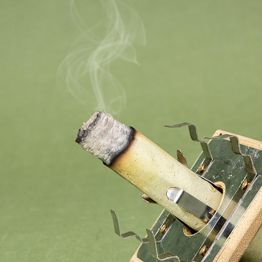 让艾呵护你 艾柱 手工艾条养生套装 20支艾条+艾灸盒1个  5:1艾柱  楠竹盒 商品图2