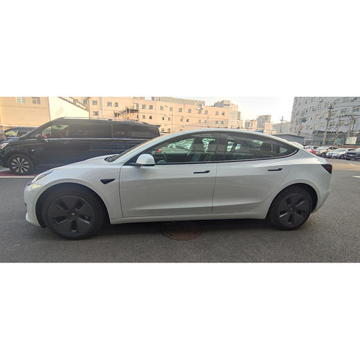 特斯拉 Model3 后轮驱动版【长租-北京】 商品图3