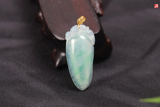 天然翡翠【福瓜】 吊坠     镶嵌：18k金镶 商品图2