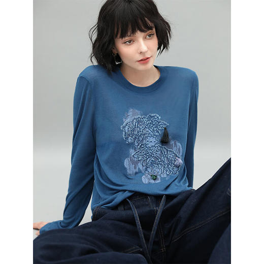 COCOBELLA重工刺绣印花流苏T恤亲肤舒适长袖上衣TS921 商品图3