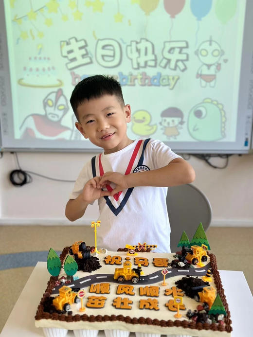 定制款：30杯分享杯子蛋糕组合，私人订制，文字主题翻糖手工制作，可更改，需提前72小时预订 商品图7