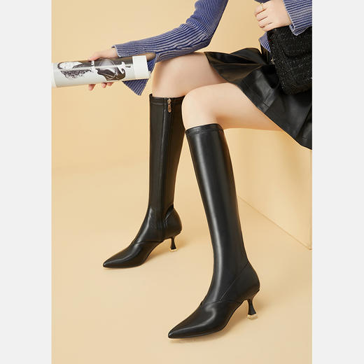 西遇法式复古长靴女新款秋冬弹力长筒靴棕色细跟尖头高跟靴子V0034134 商品图1