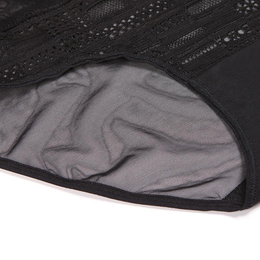 都市丽人基础系列纯色蕾丝网布三角女士内裤新年本命年红品中腰三角裤LK32D9 商品图4