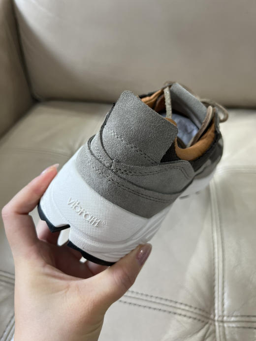 意大利BUEETRO 舒适透气 积雨云灰 增高厚底老爹鞋 轻便休闲男鞋 商品图13