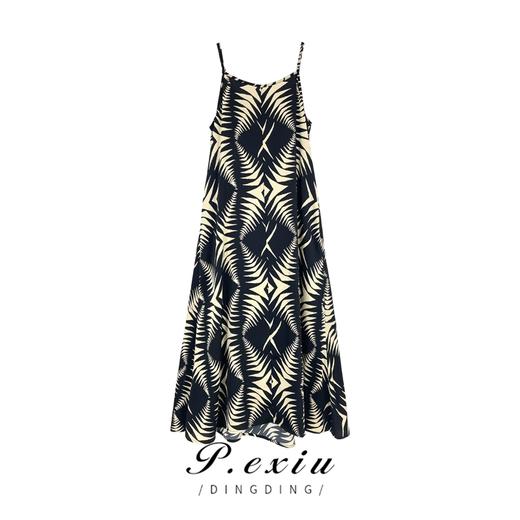 01-1潘依绣丁丁宠粉【漫漫夏日】夏季时尚气质显瘦吊带连衣裙 20922T 商品图1