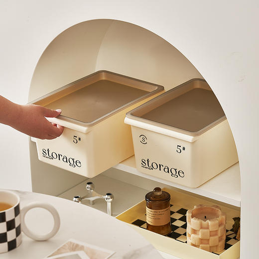 「ins奶油风！三款尺寸」奶油风收纳盒可叠加玩具零食整理筐衣服衣物收纳箱桌面储物盒带盖 商品图1