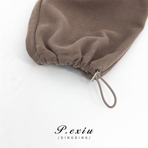 01-1 潘依绣丁丁宠粉  纽扣束脚休闲裤  Z6136 商品图2