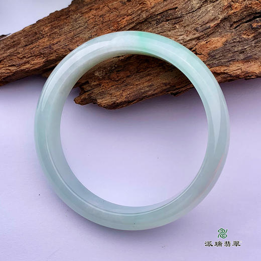 派瑞翡翠 翡翠手镯 糯种 浅绿 商品图1