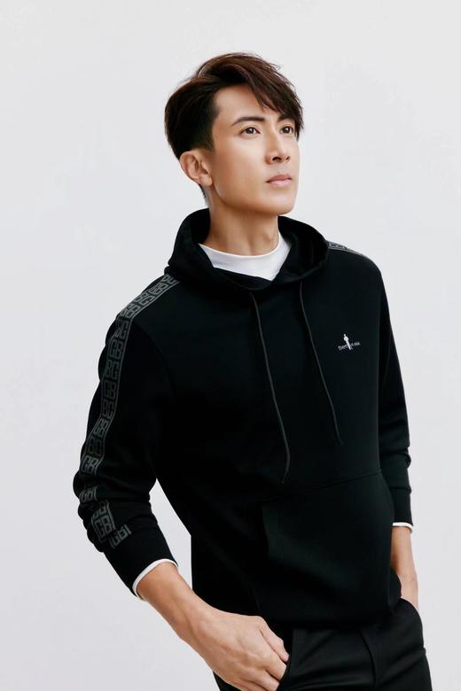 4F 比音勒芬 男卫衣 商品图0