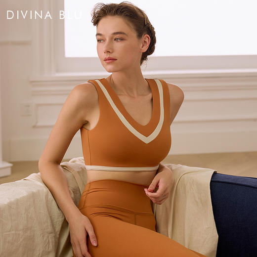 DIVINA BLU迪唯纳  维也纳系列心动文胸【维也纳裸感文胸46】（售后说明：收货15天内支持调换货） 商品图3